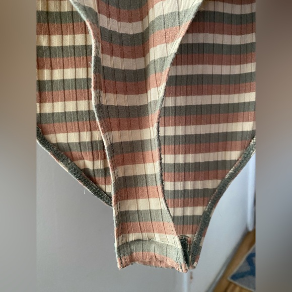 SHEIN MOTF RETRO LONG SLEEVE ONE PIECE - Picture 9 of 14